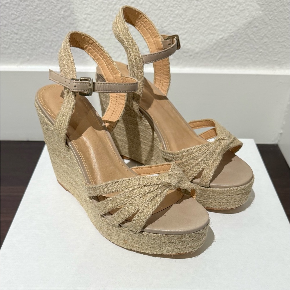 RAYE Seaside Wedge in Natural - 37